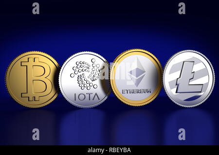 Crypto Währungen: 3D-Render eines Bitcoin, Iota, des Astraleums und Litecoin Münze je gegen dunkelblauen Hintergrund Stockfoto