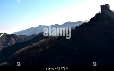 Peking, Peking, China. 10 Jan, 2019. Peking, China - Landschaft von Mauer bei Badaling in Peking, China. Credit: SIPA Asien/ZUMA Draht/Alamy leben Nachrichten Stockfoto