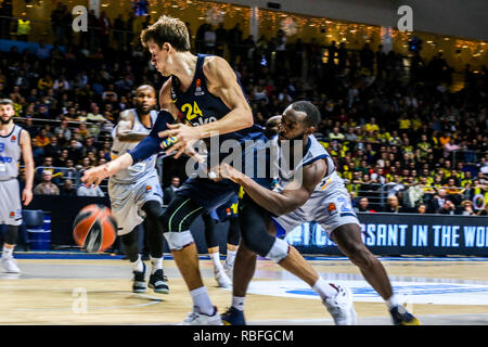 Moskau, Moskau, Russland. 8 Jan, 2019. Jan Vesely, #24 von Fenerbahce Istanbul in Aktion während der Match gegen Khimki Moskau in Runde 17 der Turkish Airlines Euroleague Spiel der Saison 2018-2019 gesehen. Credit: Nicholas Müller/SOPA Images/ZUMA Draht/Alamy leben Nachrichten Stockfoto