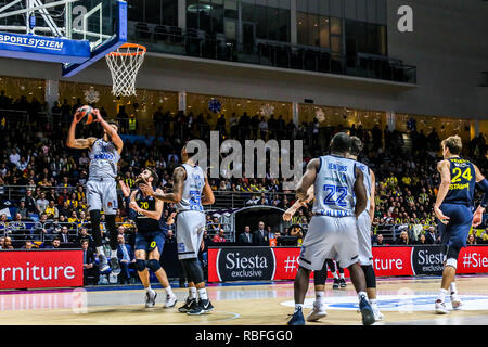 Moskau, Moskau, Russland. 8 Jan, 2019. Anthony Gill, von chimki Moskau in Aktion gegen Fenerbahce Istanbul in Runde 17 der Turkish Airlines Euroleague Spiel der Saison 2018-2019 gesehen. Credit: Nicholas Müller/SOPA Images/ZUMA Draht/Alamy leben Nachrichten Stockfoto