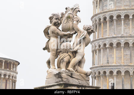 Schiefe Turm von einem leichten Schneefall, Pisa, Toskana, Italien, Europa Stockfoto