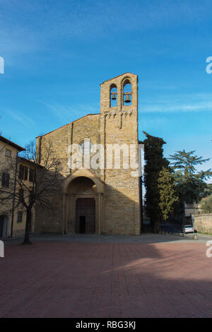 Italien, Arezzo - 12. März 2017: Der Blick auf die Basilika von San Domenico in Arezzo am 12. März 2017, Toskana, Italien. Stockfoto