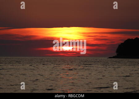 Sonnenuntergang auf der Insel Hvar in Kroatien Stockfoto