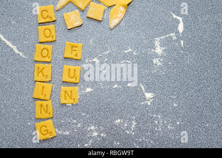 Kochen Spaß - scrabble Worte von Keks/Plätzchenteig. Stockfoto