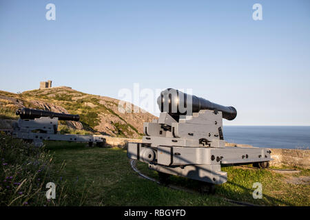 St. John's, Neufundland, Kanada - 14 August, 2018: Die Kanone im Queen's Batterie auf dem Signal Hill. (Ryan Carter) Stockfoto