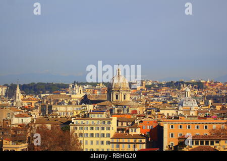 Stadtbild von Rom, Italien, eine Ansicht aus dem Gianicolo (Gianicolo-hügel) Hügel Stockfoto