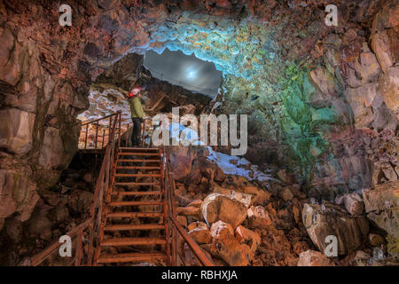 Lava-höhle Höhle, Island Stockfoto