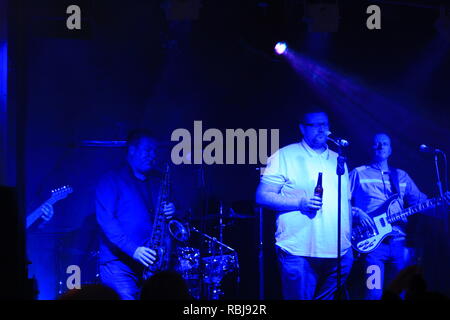 Live Musik Konzert - Rückkehr der P45 Stockfoto