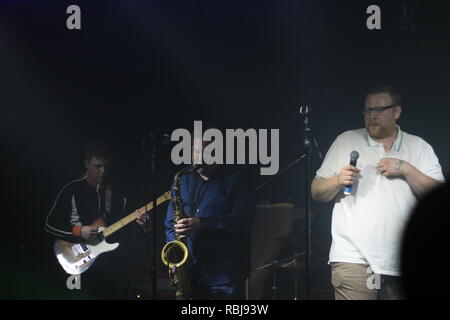 Live Musik Konzert - Rückkehr der P45 Stockfoto