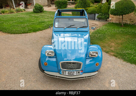 Citroen 2 CV für den 70. Jahrestag Stockfoto