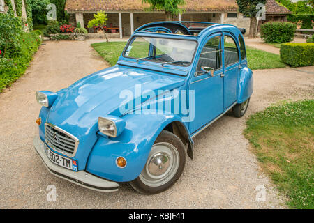 Citroen 2 CV für den 70. Jahrestag Stockfoto