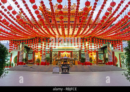 Chinesisches Neues Jahr Laternen Dekoration in Thean Hou, buddhistische Tempel Sehenswürdigkeiten in Kuala Lumpur, Malaysia Stockfoto