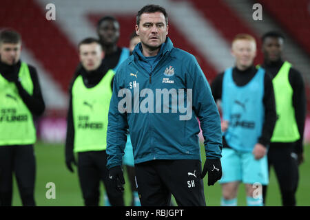 SUNDERLAND, Großbritannien, 8. Januar 2019. Steve Harper Newcastle United Academy Torwarttrainer während des Checkatrade Trophy Match zwischen Sunderland und Newcastle United im Stadion des Lichts, Sunderland am Dienstag, den 8. Januar 2019. (Credit: Mark Fletcher | MI Nachrichten & Sport Ltd | Alamy Leben Nachrichten) © MI Nachrichten & Sport Ltd | Alamy Stockfoto