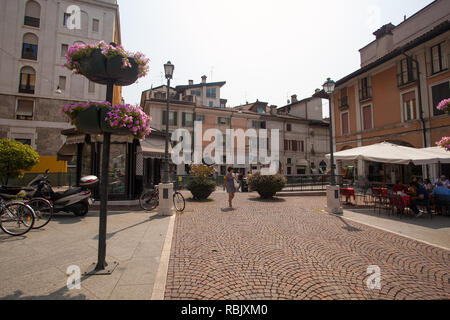 Juli 6, 2013. Italien Stadt Brescia. Alte europäische Stadt Brescia in der Lombardei im Sommer. Stockfoto