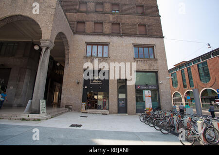 Juli 6, 2013. Italien Stadt Brescia. Alte europäische Stadt Brescia in der Lombardei im Sommer. Stockfoto