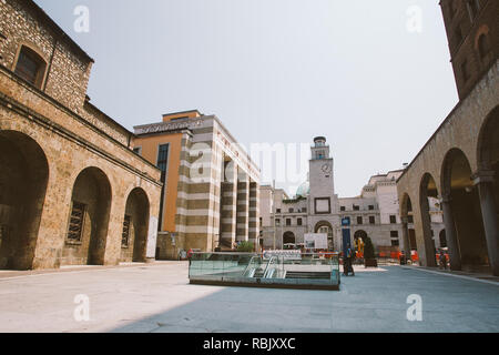 Juli 6, 2013. Italien Stadt Brescia. Alte europäische Stadt Brescia in der Lombardei im Sommer. Stockfoto