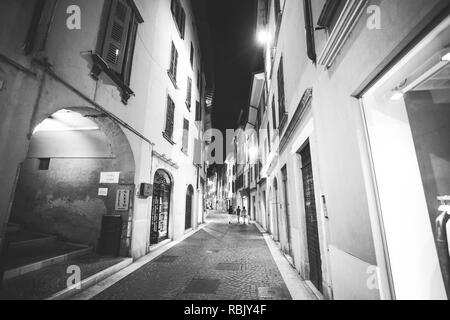 Juli 7, 2013. Italien. Die Stadt Salo am Ufer des Lago di Garda im Sommer, der Region Lombardei. Stockfoto