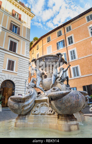 Fontana delle Tartarughe, Turtle Brunnen auf der Piazza Mattei. Es wurde zwischen 1580 und 1588 von dem Architekten Giacomo Della Porta und Bildhauer Taddeo La gebaut Stockfoto