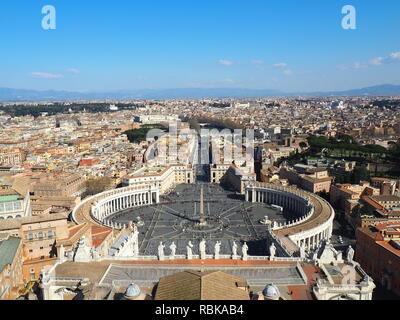Blick auf St. Peter Square von Dome - Vatikanstadt - Rom Stockfoto