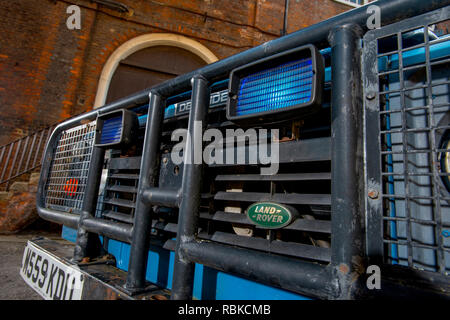 1994 gepanzerte Polizei Land Rover Defender 110 Stockfoto