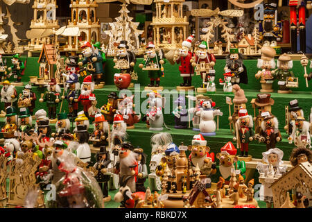 Auf dem Weihnachtsmarkt Stockfoto