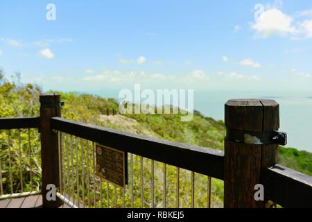 Turtle Lookout, Wandern durch Cape Hillsborough National Park, Queensland, Australien Stockfoto