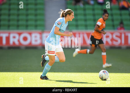 AAMI Park, Melbourne, Australien. 11 Jan, 2019. W Liga Fußball, die Stadt Melbourne und Brisbane Roar; Rebekka Stott von Melbourne City läuft mit dem Ball Credit: Aktion plus Sport/Alamy leben Nachrichten Stockfoto