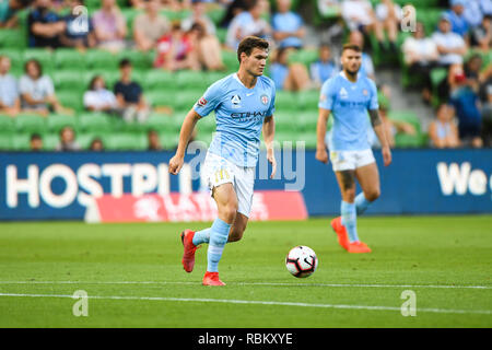 AAMI Park, Melbourne, Australien. 11 Jan, 2019. Eine Liga Fußball, die Stadt Melbourne und Brisbane Roar; Curtis gut auf die Stadt Melbourne löscht den Ball aus der Verteidigung der Credit: Aktion plus Sport/Alamy leben Nachrichten Stockfoto