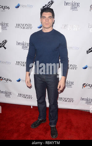 Beverly Hills, Ca. 10 Jan, 2019. Zane Holtz am Los Angeles Premiere von Jenseits Der Nacht im Ahrya Bildende Kunst Theater in Beverly Hills, CA. 10. Januar 2019. Quelle: David Edwards/Medien Punch/Alamy leben Nachrichten Stockfoto