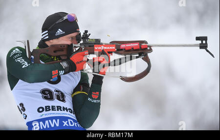 Oberhof, Deutschland. 11 Jan, 2019. Biathlon, Weltmeisterschaft, Sprint 10 km, Männer: Lucas Fratzscher aus Deutschland am Schießstand. Foto: Martin Schutt/dpa-Zentralbild/dpa/Alamy leben Nachrichten Stockfoto