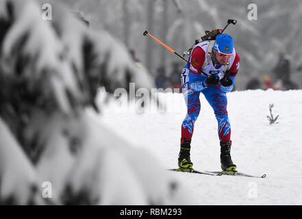 Oberhof, Deutschland. 11 Jan, 2019. Biathlon, Weltmeisterschaft, Sprint 10 km, Männer. Alexander Loginov aus Russland auf der Strecke. Credit: Hendrik Schmidt/dpa-Zentralbild/dpa/Alamy leben Nachrichten Stockfoto