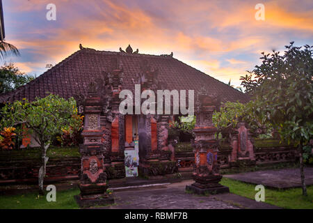 Taman Ayun Tempel ist ein Königlicher Tempel von Mengwi Empire in Mengwi, Badung Regency, die berühmten Sehenswürdigkeiten in Bali. Stockfoto