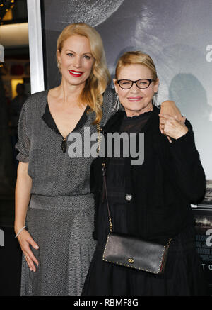 Film Premiere der Mule Mit: Alison Eastwood, Dianne Wiest Wo: Los Angeles, Kalifornien, Vereinigte Staaten, wenn: 10 Dez 2018 Credit: Apega/WENN.com Stockfoto