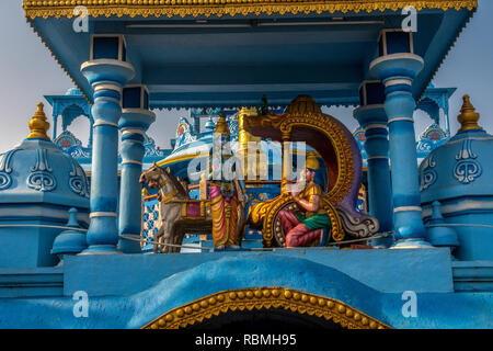 Statue an Sri Sri Radha Gopinath ISKCON-Tempel, Rajahmundry, Andhra Pradesh, Indien, Asien Stockfoto