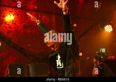 Der niederländische Superstar-DJ Armin Van Buuren Drucker-emulation Live at tomorrowland Electronic Dance Music Festival Stockfoto