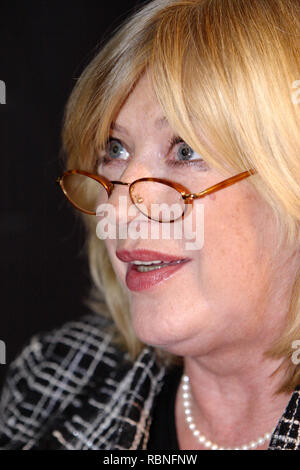 Warszawa, Masowien/Polen - 2005/01/03: Marianne Faithfull Evelyn Gabriel - englische Sängerin, Songwriterin und Schauspielerin in einem Pressegespräch mit Medien Stockfoto