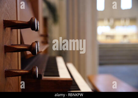 Detail der Orgel der Kirche Hallgrimskirkja in Reykjavik. Stockfoto