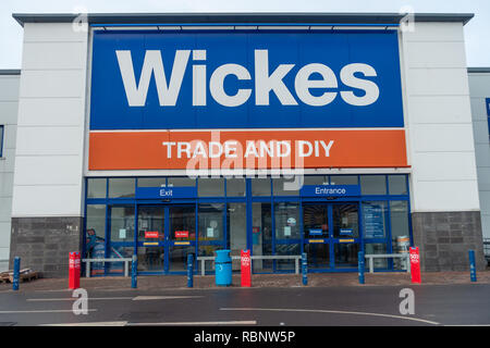 Die wickes Handels- und Baumarkt an der Lesung Retail Park auf der Oxford Road, Reading, Großbritannien Stockfoto