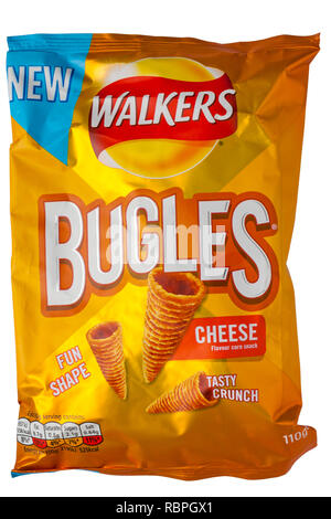 Paket der Wanderer Bügelhörner Käse Geschmack mais Snack auf weißem Hintergrund Stockfoto