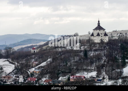 Die historische Bergbaustadt Banska Stiavnica in der Slowakei, ein UNESCO-Weltkulturerbe Stockfoto