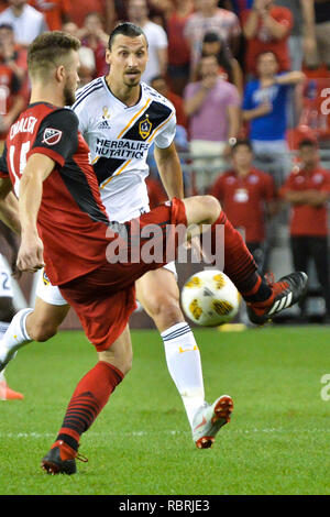 Zlatan Ibrahimovic (Nr. 9) Während 2018 MLS Regular Season Match zwischen Toronto FC (Kanada) und LA Galaxy (USA) am BMO Feld (Ergebnis 5:3). Stockfoto