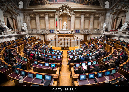 Lissabon, Portugal. 11 Jan, 2019. Eine allgemeine Ansicht der Versammlung der Republik bei der Eröffnung in der ersten 14-tägig Debatte des Jahres. Credit: SOPA Images Limited/Alamy leben Nachrichten Stockfoto