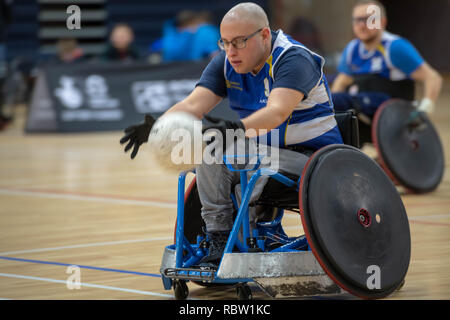 Brentwood, Essex, 12. Januar 2019 Großbritannien Rollstuhl Rugby Abteilung drei Wettbewerb Solent Hammerhaie (rot) im Vergleich zu Brighton Piratenschiffe (blau) Credit Ian Davidson/Alamy leben Nachrichten Stockfoto