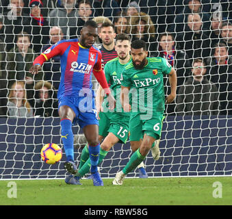 London, Großbritannien. 12 Jan, 2019. Crystal Palace Christian Benteke während der Englischen Premier League zwischen Crystal Palace und Watford an Selhurst Park Stadium, London, England am 12. Jan 2019. Credit: Aktion Foto Sport/Alamy leben Nachrichten Stockfoto