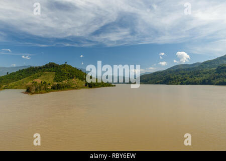 Megong Fluss an der Grenze der Provinz Sainyabuli und Provinz Luang Prabang, Laos Stockfoto