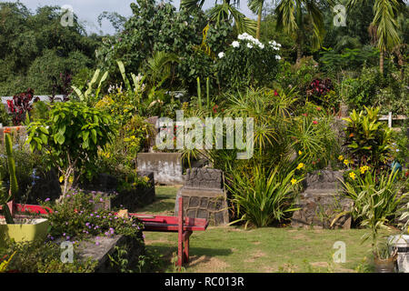 Kribi/Kamerun - Februar 2017: Die alten deutschen Friedhof in Kribi. Stockfoto