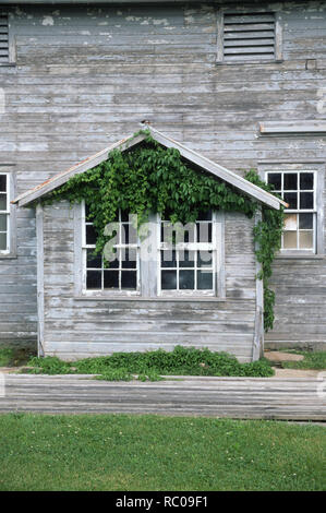 Gepflegte Scheune in der Amana Kolonien, Iowa, USA Stockfoto