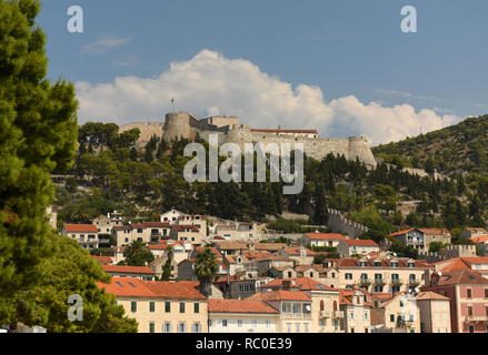 Spanische Festung in der Stadt Hvar auf der Insel Hvar, Kroatien Stockfoto