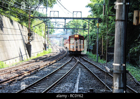 Liebe Zug durch Kyoto, Japan Stockfoto