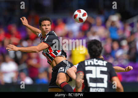 Orlando, Florida, USA. 12 Jan, 2019. Sao Paulo Mittelfeldspieler Hernanes (15) während ein Florida Pokalspiel in Orlando das Stadion der Stadt am 31.01.12, 2019 in Orlando. Credit: Scott Miller, A./ZUMA Draht/Alamy leben Nachrichten Stockfoto